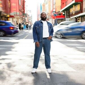 Levi's 550 Dark Stonewash 44 x 30 Jeans